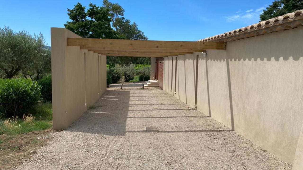 Magnifique Villa Avec Piscine Au Coeur Des Vignes Cogolin Exterior foto